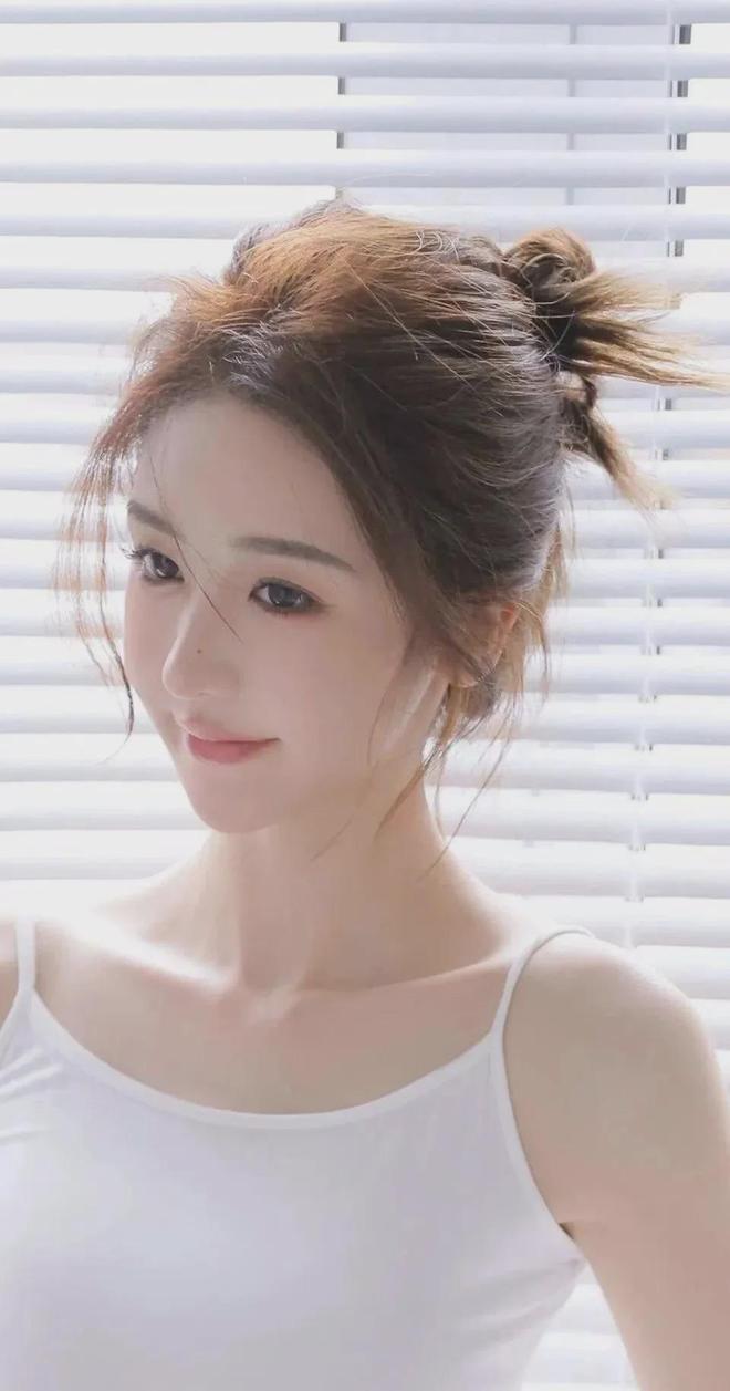 iosAndroid通用版APP最新版冰球突破网站上面膜奶一