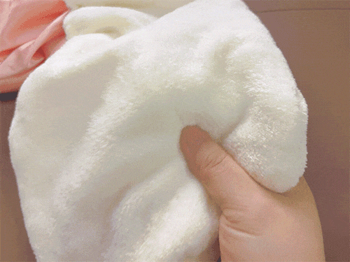 ?10分钟轻松养成女明星「绸缎发」冰球突破洗完头自然风干还是吹干好(图12) ?10分钟轻松养成女明星「绸缎发」冰球突破洗完头自然风干还是吹干好(图12)