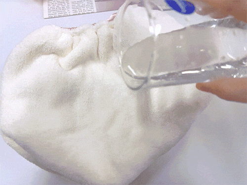 ?10分钟轻松养成女明星「绸缎发」冰球突破洗完头自然风干还是吹干好(图18) ?10分钟轻松养成女明星「绸缎发」冰球突破洗完头自然风干还是吹干好(图18)